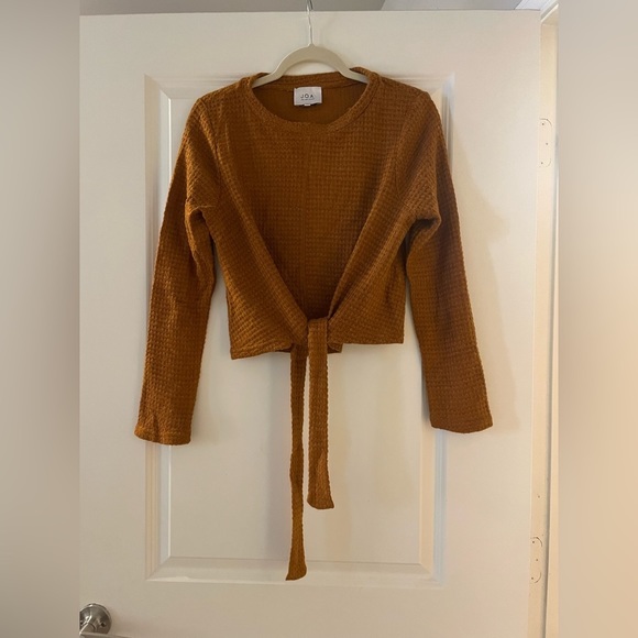 J.O.A. NWOT Women's Rust Colored Tie Front Long-Sleeved Sweater Size Small‎ - Picture 4 of 5